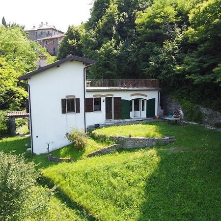 Villa Caterina Perledo Eksteriør billede